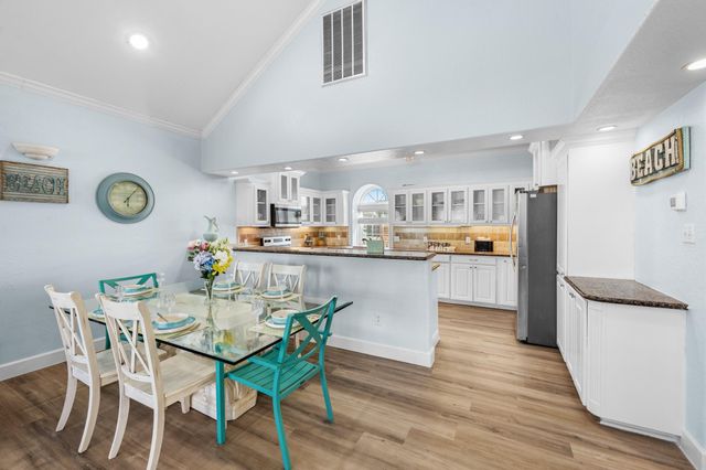 148 Howard Avenue, Surfside Beach, TX 77541