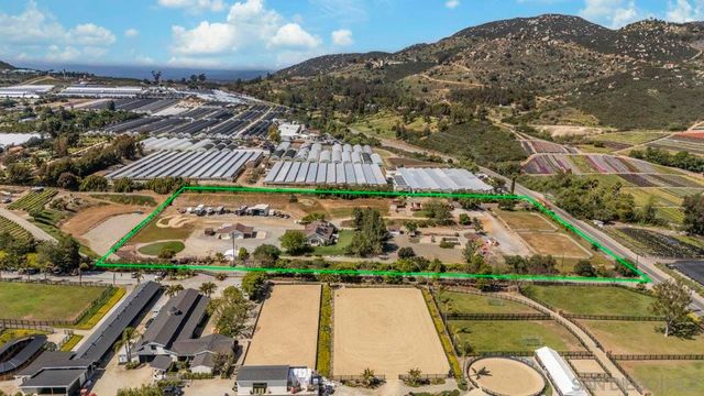 3232 N Twin Oaks Valley Rd, San Marcos, CA 92069