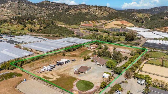 3232 N Twin Oaks Valley Rd, San Marcos, CA 92069