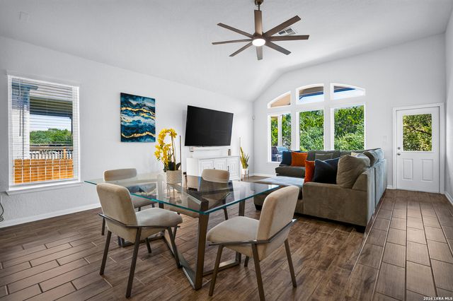 25046 Las Pilas, San Antonio, TX 78261