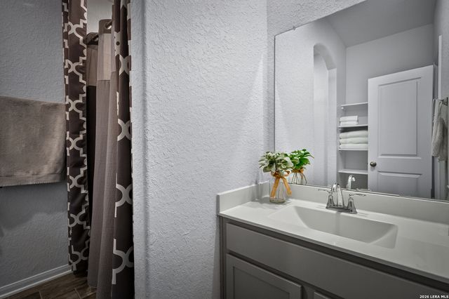 25046 Las Pilas, San Antonio, TX 78261