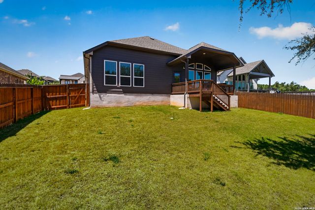 25046 Las Pilas, San Antonio, TX 78261