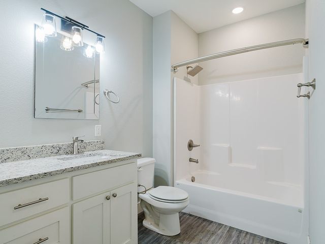 3 Kemble Circle, Bella Vista, AR 72714