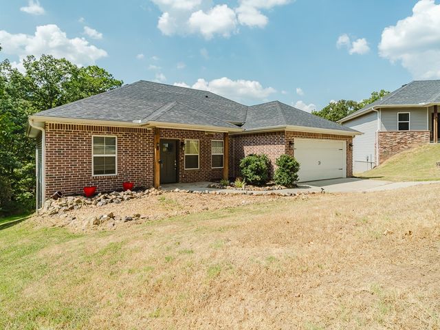 3 Kemble Circle, Bella Vista, AR 72714