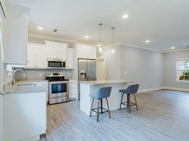 3 Kemble Circle, Bella Vista, AR 72714