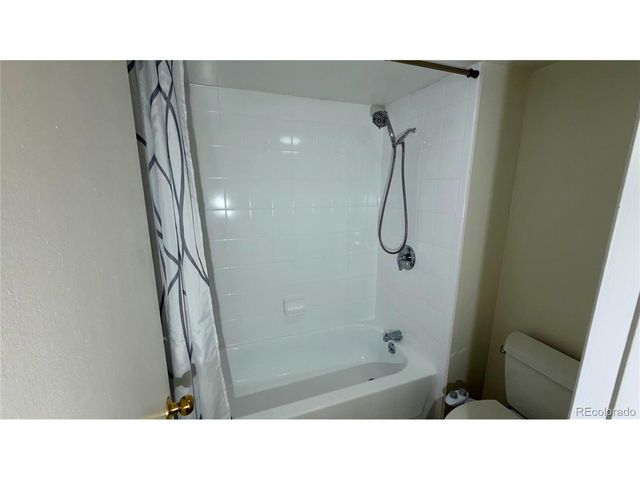 9725 E Harvard Ave 411, Denver, CO 80231