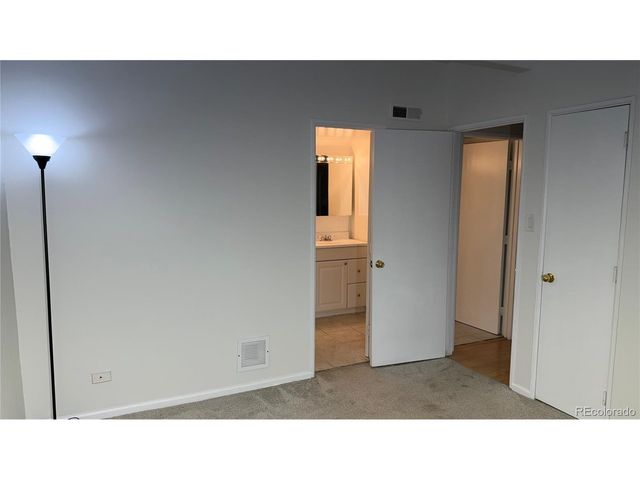 9725 E Harvard Ave 411, Denver, CO 80231