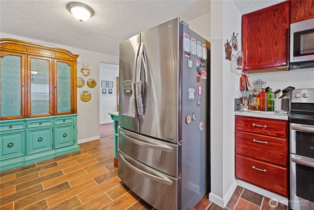 722 SW 2nd Avenue, Castle Rock, WA 98611