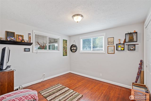 722 SW 2nd Avenue, Castle Rock, WA 98611