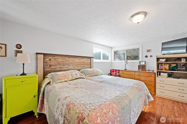 722 SW 2nd Avenue, Castle Rock, WA 98611