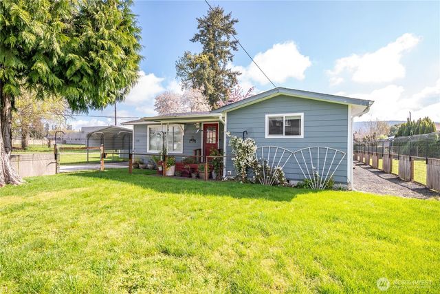 722 SW 2nd Avenue, Castle Rock, WA 98611