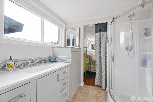 722 SW 2nd Avenue, Castle Rock, WA 98611