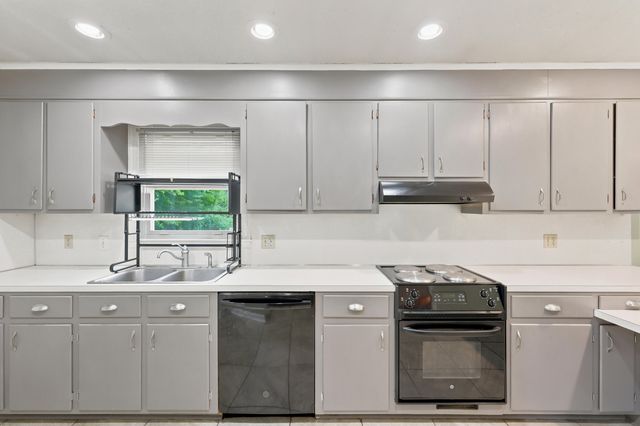 929 Magnolia Drive, Aiken, SC 29803