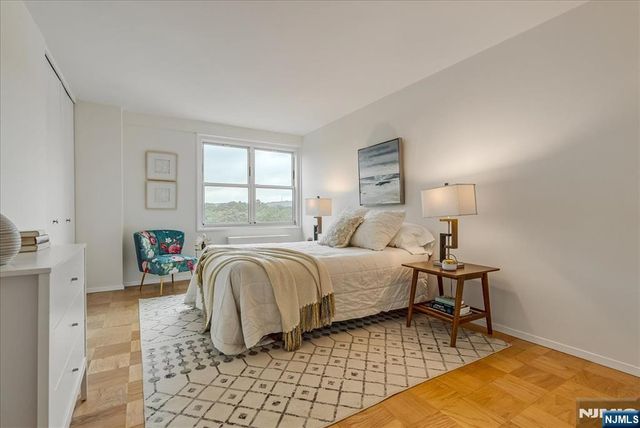 926 Bloomfield Avenue, Glen Ridge, NJ 07028