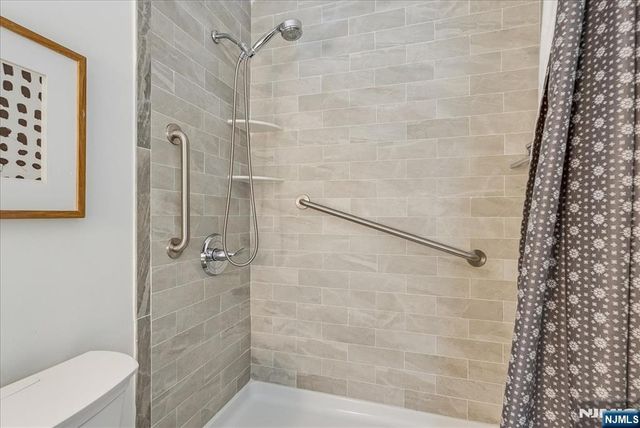 926 Bloomfield Avenue, Glen Ridge, NJ 07028