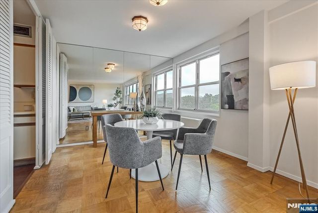 926 Bloomfield Avenue, Glen Ridge, NJ 07028