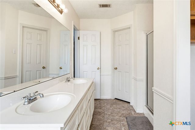 907 Vernon Drive, Copperas Cove, TX 76522