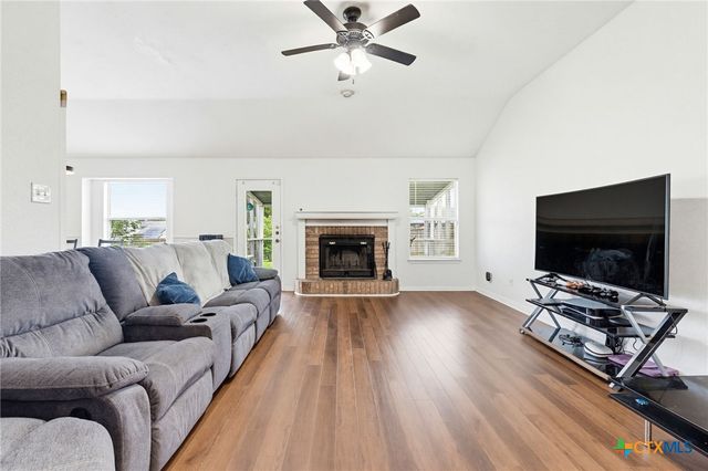 907 Vernon Drive, Copperas Cove, TX 76522