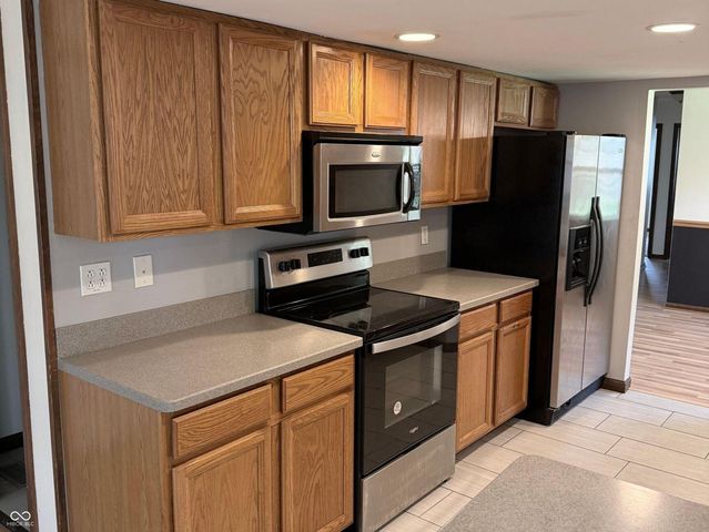 206 Dover Road, Brownsburg, IN 46112