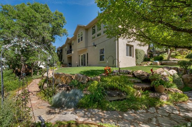1957 N SMITHRIDGE DR, Lehi, UT 84043