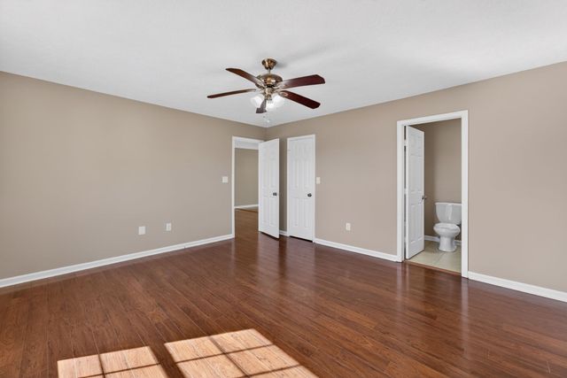 211 St Catherine Ct, Columbia, TN 38401
