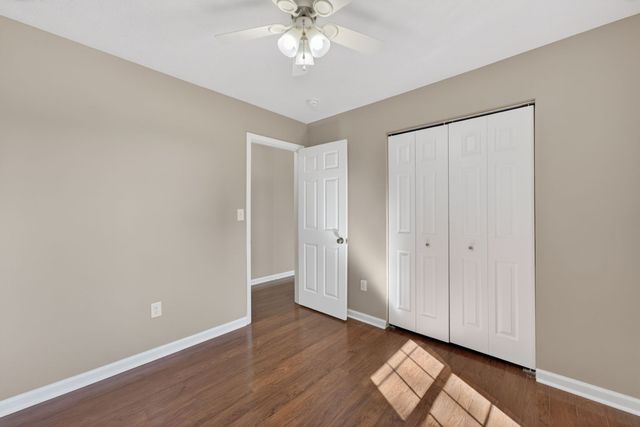 211 St Catherine Ct, Columbia, TN 38401