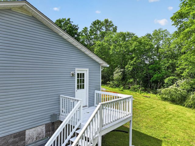 211 St Catherine Ct, Columbia, TN 38401