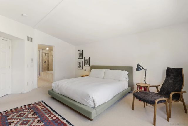 1366 Caminito Arriata, La Jolla, CA 92037
