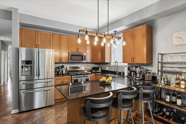 2724 W Cortez Street 3, Chicago, IL 60622