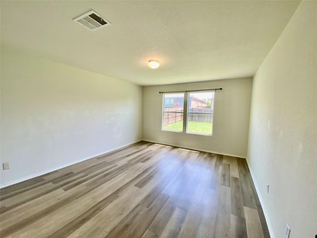 108 King Elder LN, Leander, TX 78641