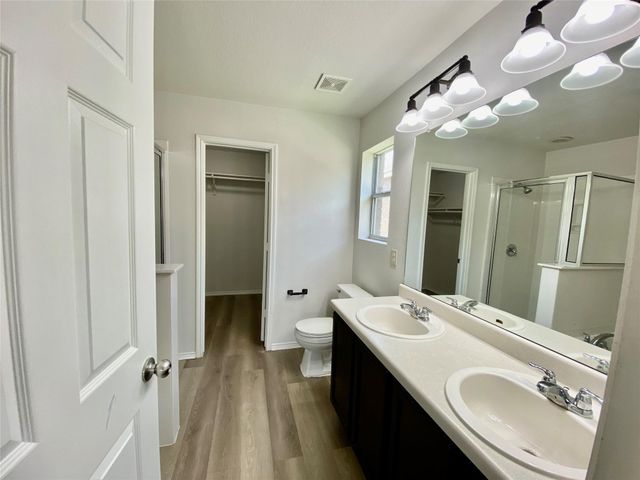 108 King Elder LN, Leander, TX 78641