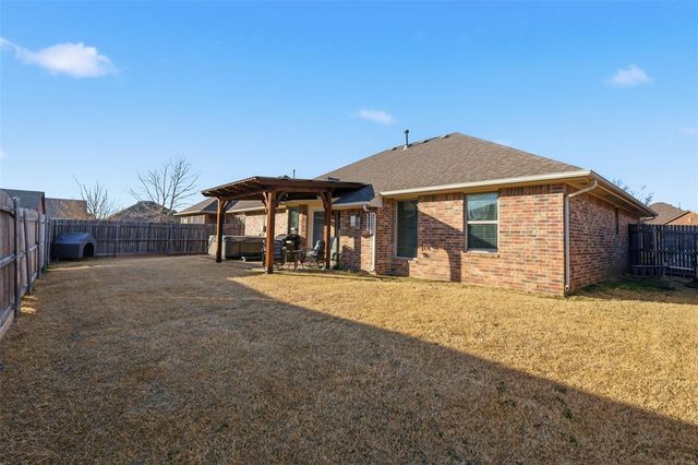104 Broadway Circle, Oklahoma City, OK 73170