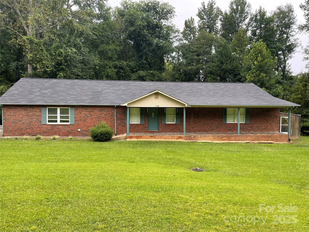 281 Schoolside Drive, Rock Hill, SC 29730