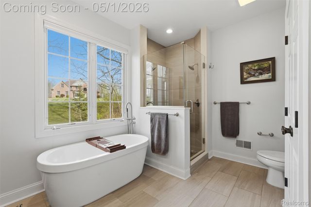 9028 Green Hickory Lane, Tyrone Township, MI 48430
