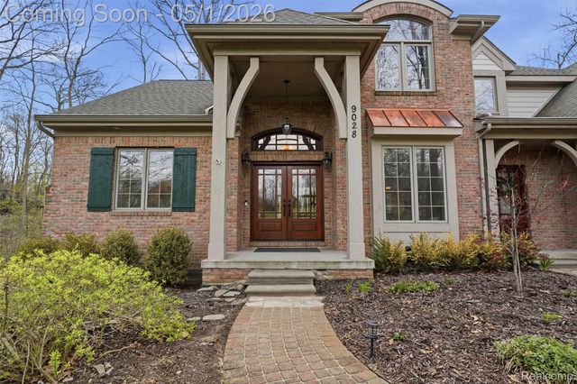 9028 Green Hickory Lane, Tyrone Township, MI 48430