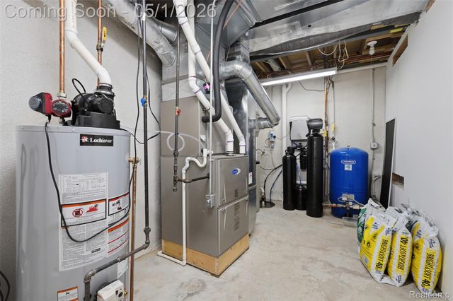 9028 Green Hickory Lane, Tyrone Township, MI 48430