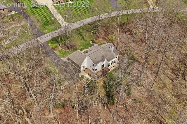 9028 Green Hickory Lane, Tyrone Township, MI 48430