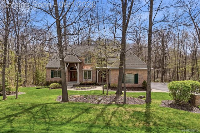 9028 Green Hickory Lane, Tyrone Township, MI 48430