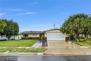 1616 Sandalwood Street, Costa Mesa, CA 92626