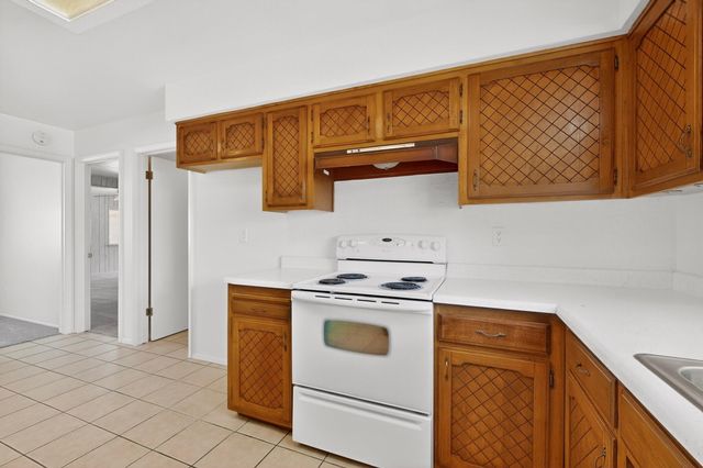 9429 Dona Marguerita Avenue NE, Albuquerque, NM 87111