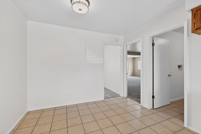 9429 Dona Marguerita Avenue NE, Albuquerque, NM 87111