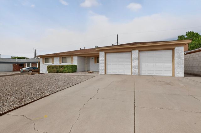 9429 Dona Marguerita Avenue NE, Albuquerque, NM 87111