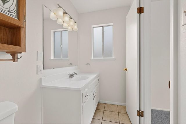 9429 Dona Marguerita Avenue NE, Albuquerque, NM 87111