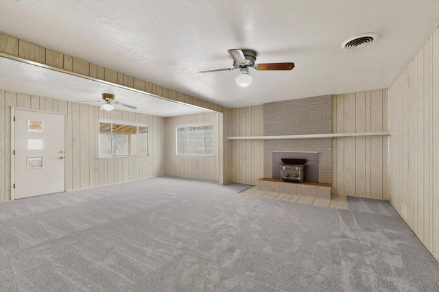 9429 Dona Marguerita Avenue NE, Albuquerque, NM 87111