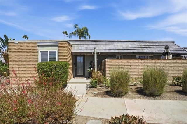 22346 Canyon Club, Canyon Lake, CA 92587