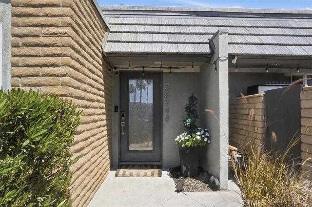 22346 Canyon Club, Canyon Lake, CA 92587