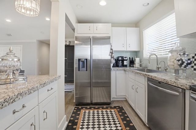 22346 Canyon Club, Canyon Lake, CA 92587