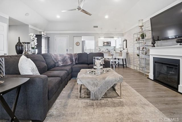 22346 Canyon Club, Canyon Lake, CA 92587
