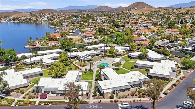 22346 Canyon Club, Canyon Lake, CA 92587