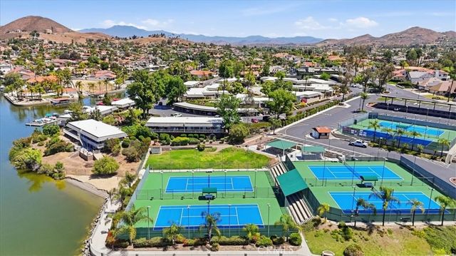 22346 Canyon Club, Canyon Lake, CA 92587